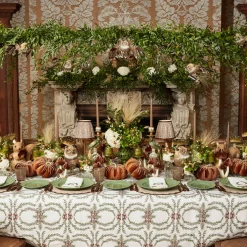 Tablecloths<Mrs. Alice Acorn Garland Tablecloth