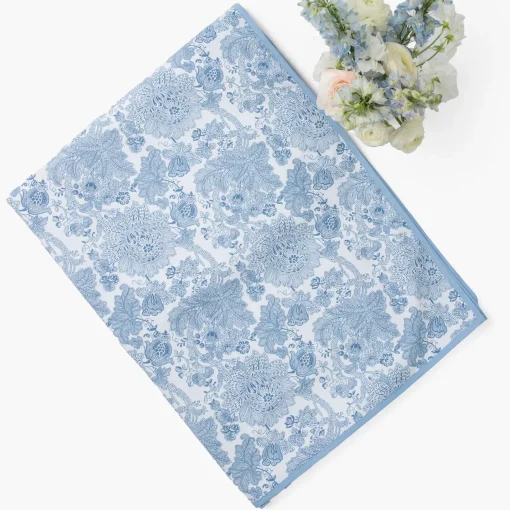 Tablecloths<Mrs. Alice Angelique Blue Tablecloth