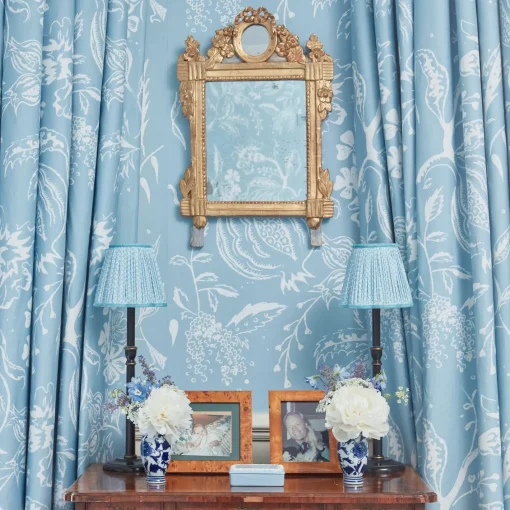 Serena Fresson Fabrics<Mrs. Alice Blue Chelsea Square Fabric