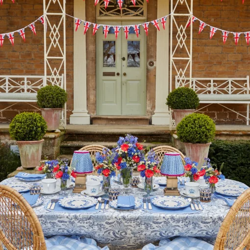 Dinner Plates | Crockery Sets<Mrs. Alice Elizabeth Blue Garland Dinner Plates (Set of 4)