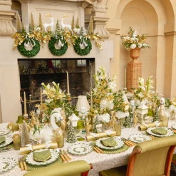 Tablecloths<Mrs. Alice First Noël Tablecloth