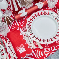 Tablecloths<Mrs. Alice Gretel Applique Red Tablecloth