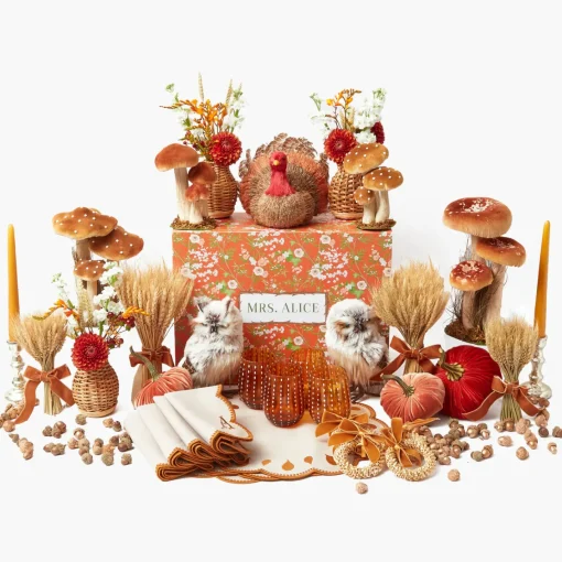 Autumn Decorations<Mrs. Alice Joy of Autumn Tablescape
