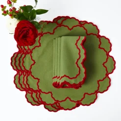 Table Linen Sets | Mrs. Alice Monogram<Mrs. Alice Lily Green & Red Placemats & Napkins (Set of 4)