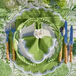 Summer Crockery | Dinner Plates<Mrs. Alice Lily of the Valley Dinner Plate