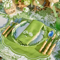 Summer Crockery | Dinner Plates<Mrs. Alice Lily of the Valley Dinner Plate