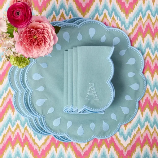 Summer Table Linen | Tablecloths<Mrs. Alice Magdalena Raspberry Tablecloth