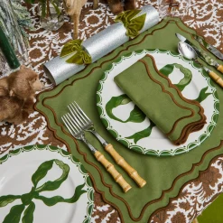 Starter Plates | Crockery Sets<Mrs. Alice Marilyn Forest Green Bow Starter Plates (Set of 4)
