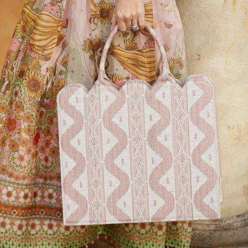Mrs. Alice Tote Bags | For Her<Mrs. Alice Tote Bag (Pink Ikat)