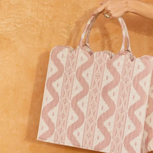Mrs. Alice Tote Bags | For Her<Mrs. Alice Tote Bag (Pink Ikat)
