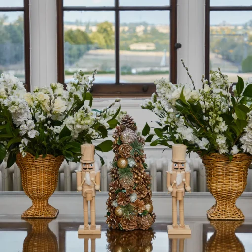 Christmas Decorations<Mrs. Alice Natural Wood Nutcracker (Pair)