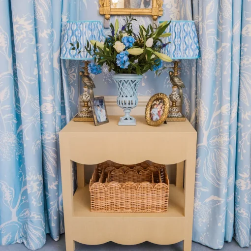 Corded Table Lamps<Mrs. Alice Olive Parrot Lamp with Blue Ikat Shade (30cm)