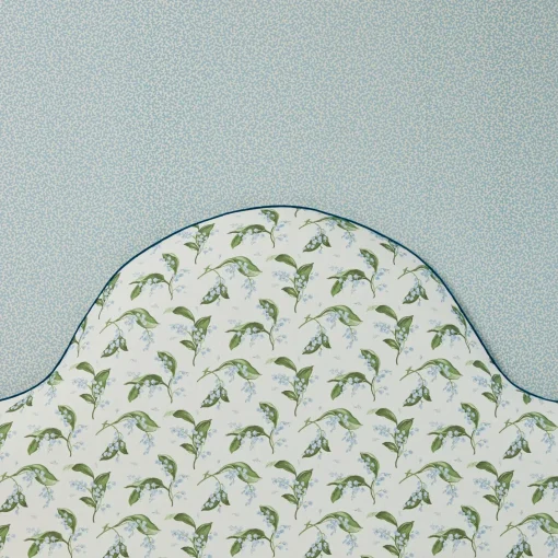 Serena Fresson Fabrics<Mrs. Alice Pebble Lily of the Valley Fabric