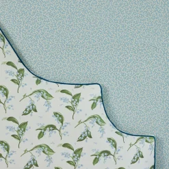 Serena Fresson Fabrics<Mrs. Alice Pebble Lily of the Valley Fabric