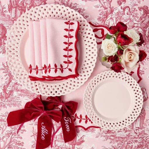 Placemats<Mrs. Alice Pink & Red Bow Laurel Placemats (Set of 4)