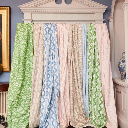 Serena Fresson Fabrics<Mrs. Alice Pink Ikat Stripe Fabric