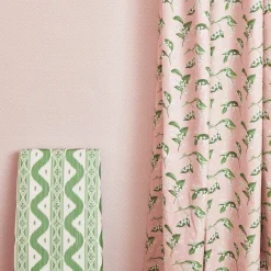 Serena Fresson Fabrics<Mrs. Alice Pink Lily of the Valley Fabric