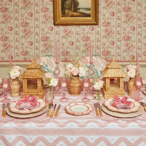 Candles | Candlescapes<Mrs. Alice Pretty In Pink Candlescape