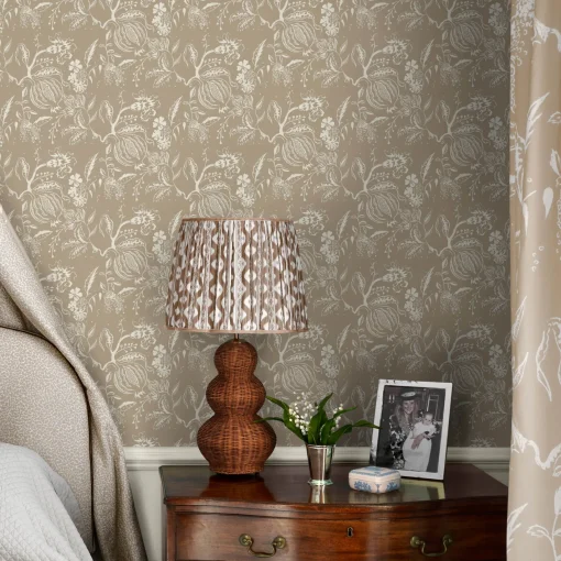 Serena Fresson Wallpapers<Mrs. Alice Putty Chelsea Square Wallpaper