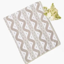 Tablecloths | For The Newlywed<Mrs. Alice Putty Ikat Tablecloth