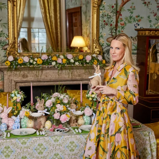 Spring Decorations<Mrs. Alice Rattan Rabbit Family
