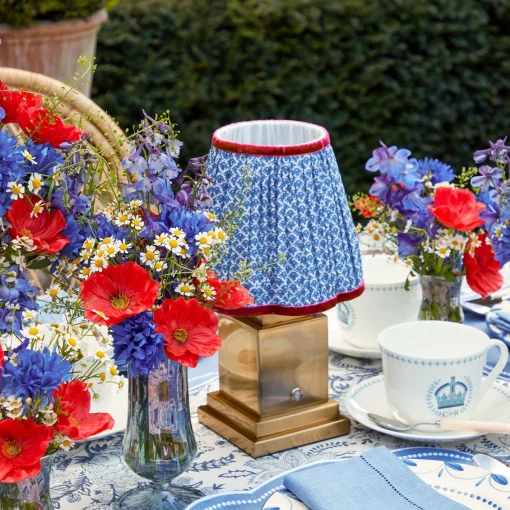 Rechargeable Table Lamps<Mrs. Alice Rechargeable Lamp with Cobalt & Red Lotus Shade (18cm)
