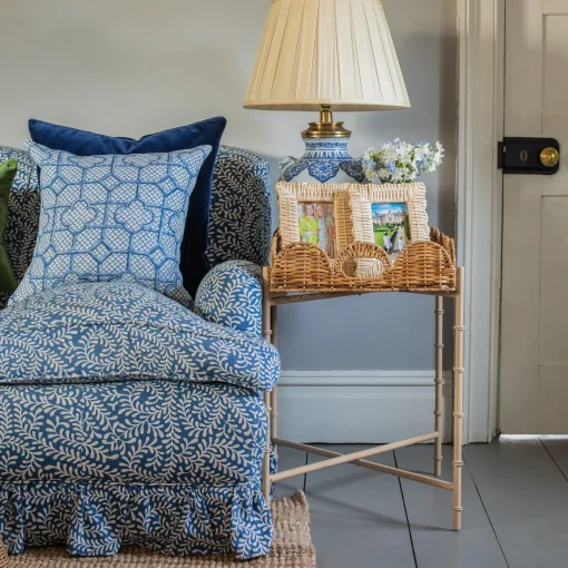 Trays | Trays<Mrs. Alice Scalloped Rattan Tray With Stand