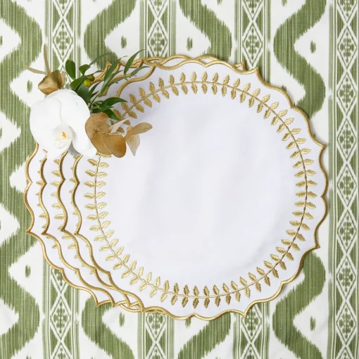 Placemats<Mrs. Alice White & Gold Laurel Placemats (Set of 4)