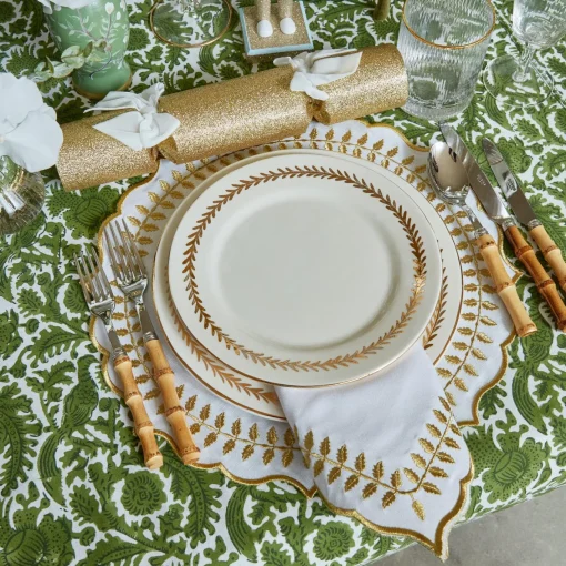 Placemats<Mrs. Alice White & Gold Laurel Placemats (Set of 4)